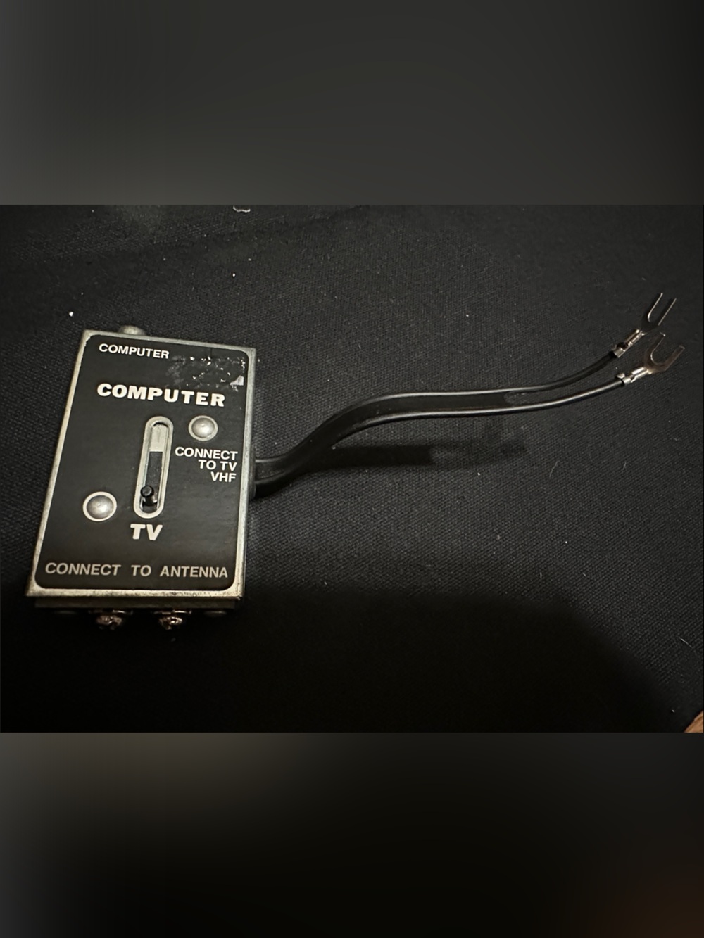 TV/Computer Antenna Switch Box - Black